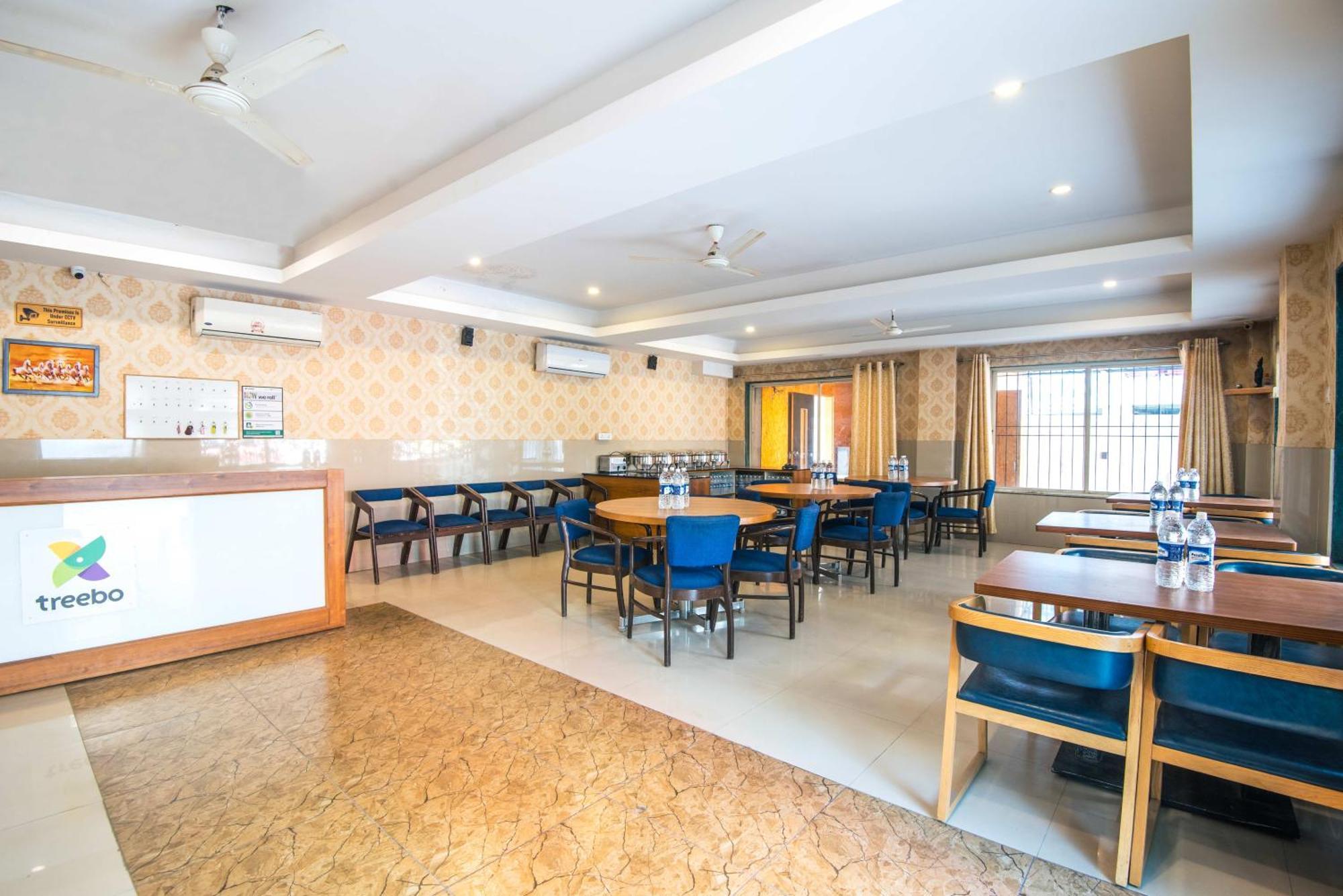 Treebo Empire Executive Premium, Hinjewadi Hotel ฮินเจวาดี ภายนอก รูปภาพ