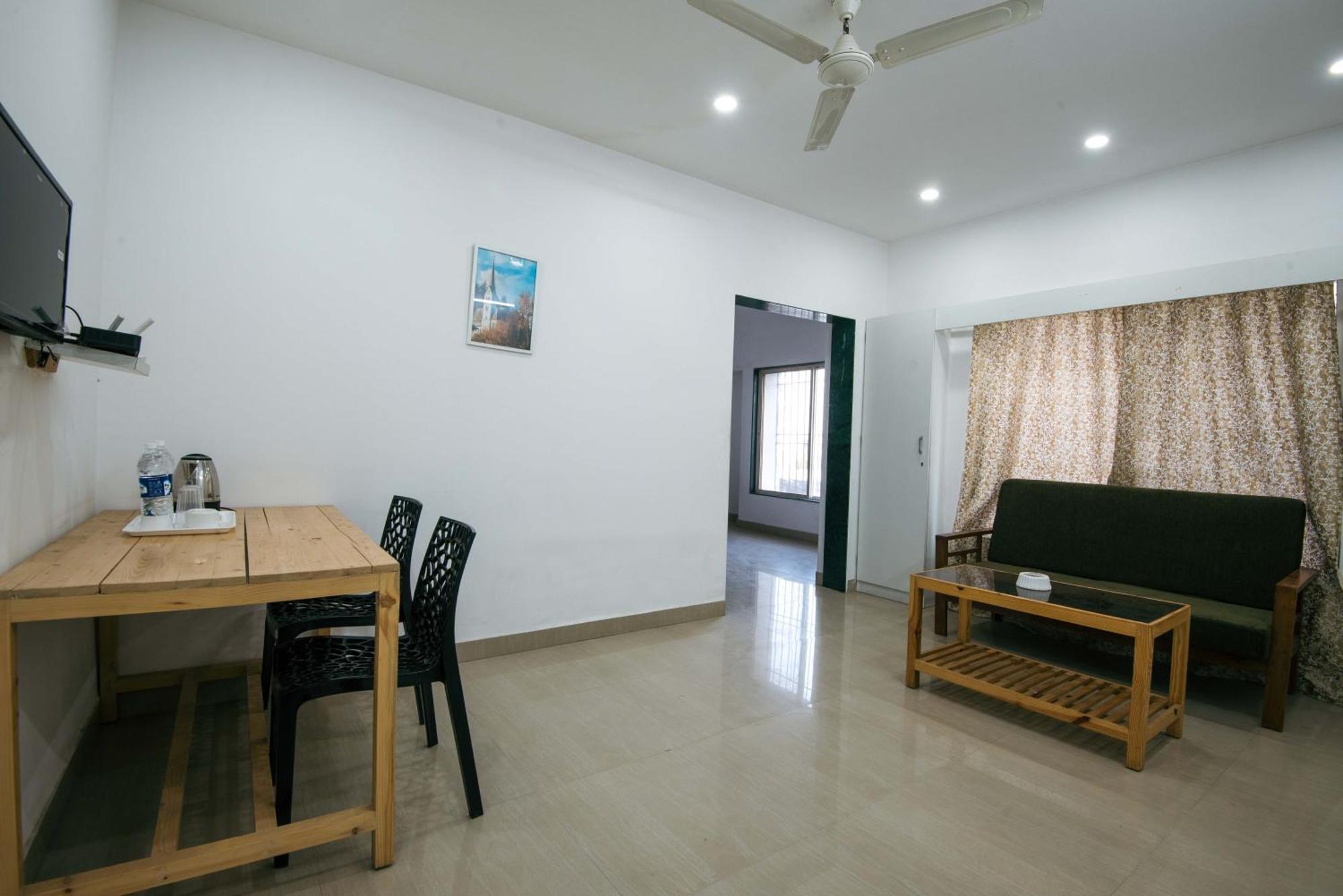 Treebo Empire Executive Premium, Hinjewadi Hotel ฮินเจวาดี ภายนอก รูปภาพ