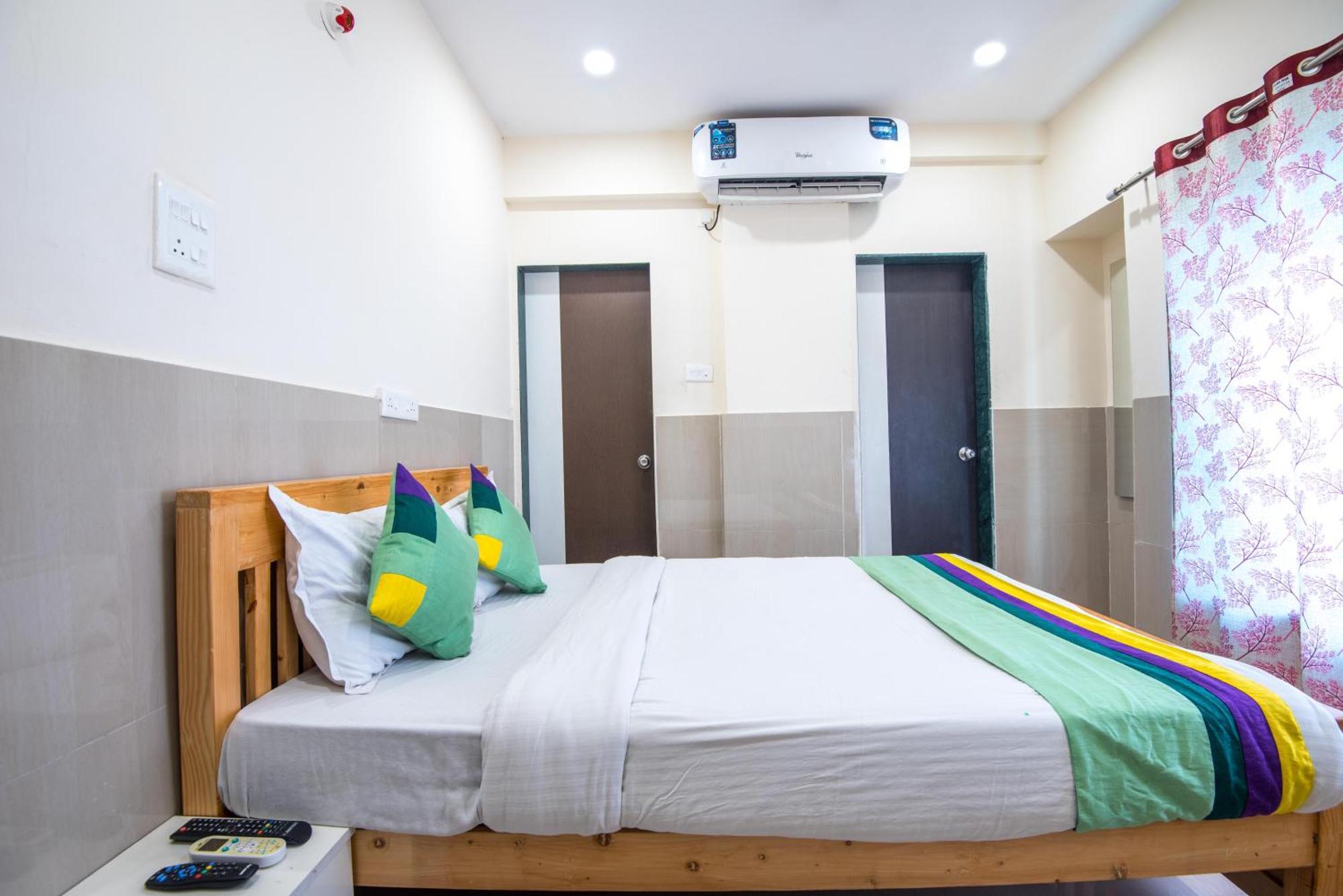 Treebo Empire Executive Premium, Hinjewadi Hotel ฮินเจวาดี ภายนอก รูปภาพ