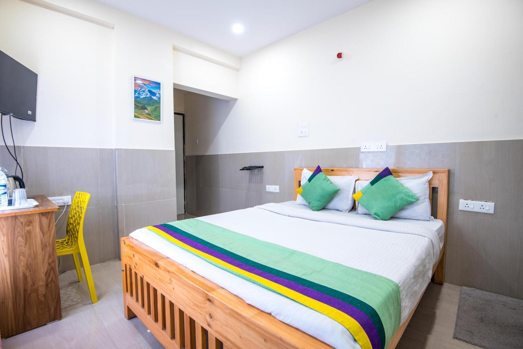 Treebo Empire Executive Premium, Hinjewadi Hotel ฮินเจวาดี ภายนอก รูปภาพ